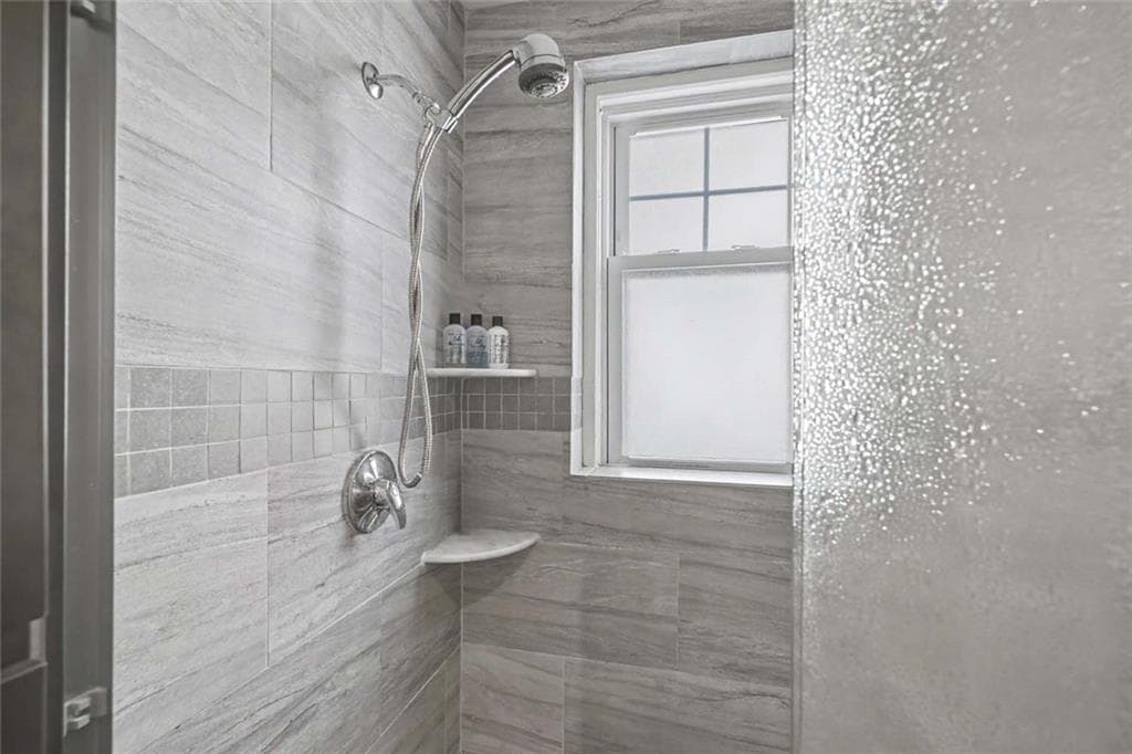 Condominium at 242 President Avenue UNIT 7, Providence, photo 32 of 42