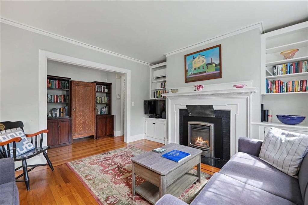 Condominium at 242 President Avenue UNIT 7, Providence, photo 9 of 42