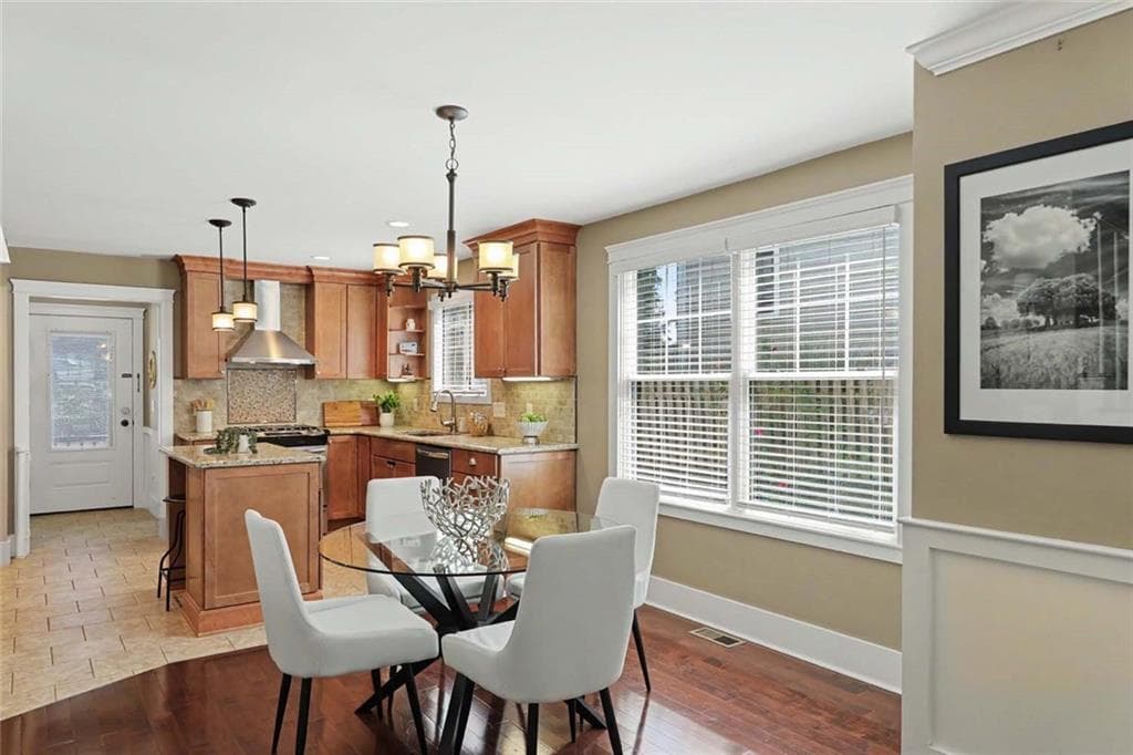 Condominium at 44 Taft Avenue, Providence, photo 9 of 48