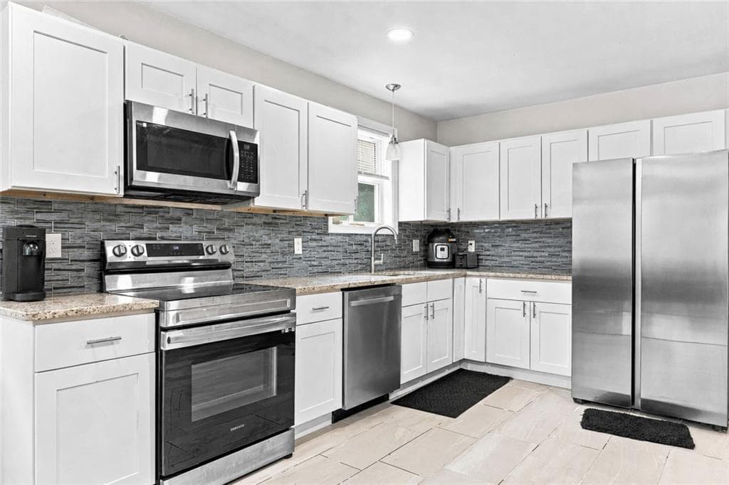 Multi Family at 4 Cutler Street, Providence, photo 6 of 43