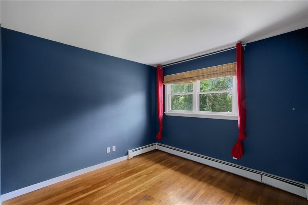 Single Family Residence at 21 Massachusetts Boulevard, Portsmouth, photo 17 of 31