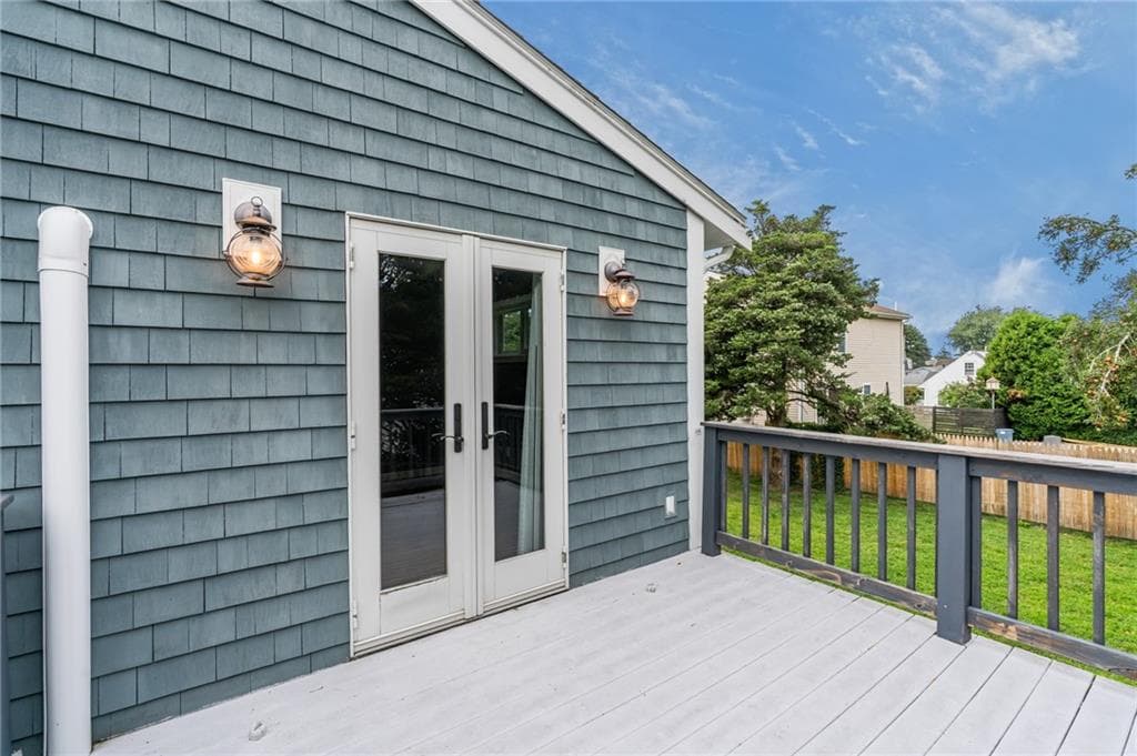 Single Family Residence at 21 Massachusetts Boulevard, Portsmouth, photo 26 of 31