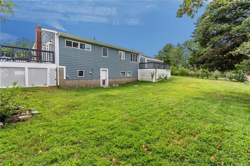 Single Family Residence at 21 Massachusetts Boulevard, Portsmouth, photo 24 of 31