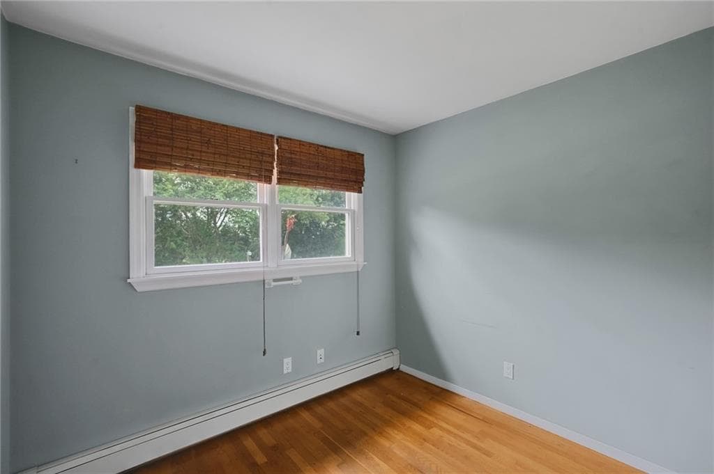 Single Family Residence at 21 Massachusetts Boulevard, Portsmouth, photo 15 of 31