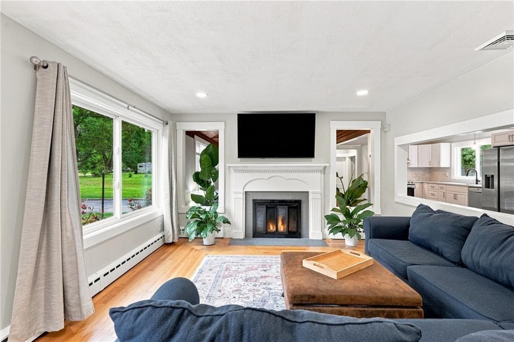 Single Family Residence at 110 Tower Hill Road, North Kingstown, photo 19 of 46