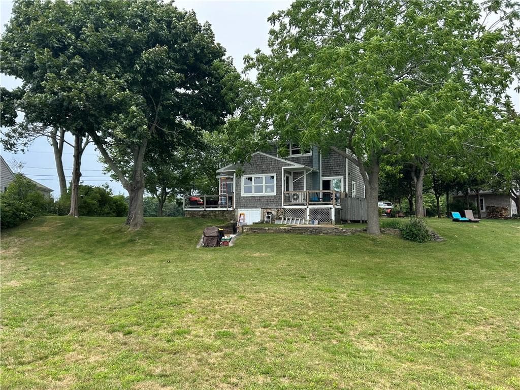 Single Family Residence at 12 Brightman Way, Westerly, photo 12 of 15