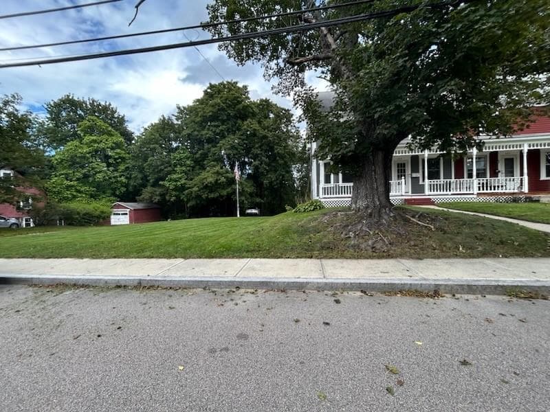 389 Sayles Avenue UNIT 1