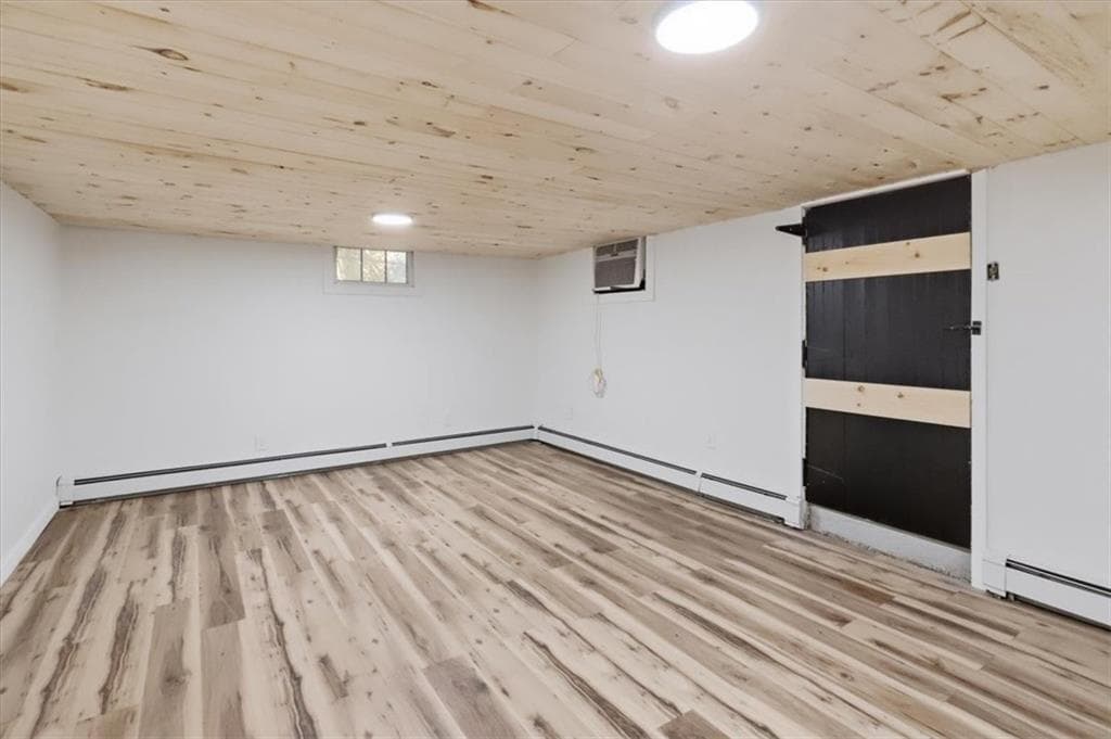 Single Family Residence at 59 Newbury Avenue, Woonsocket, photo 18 of 49
