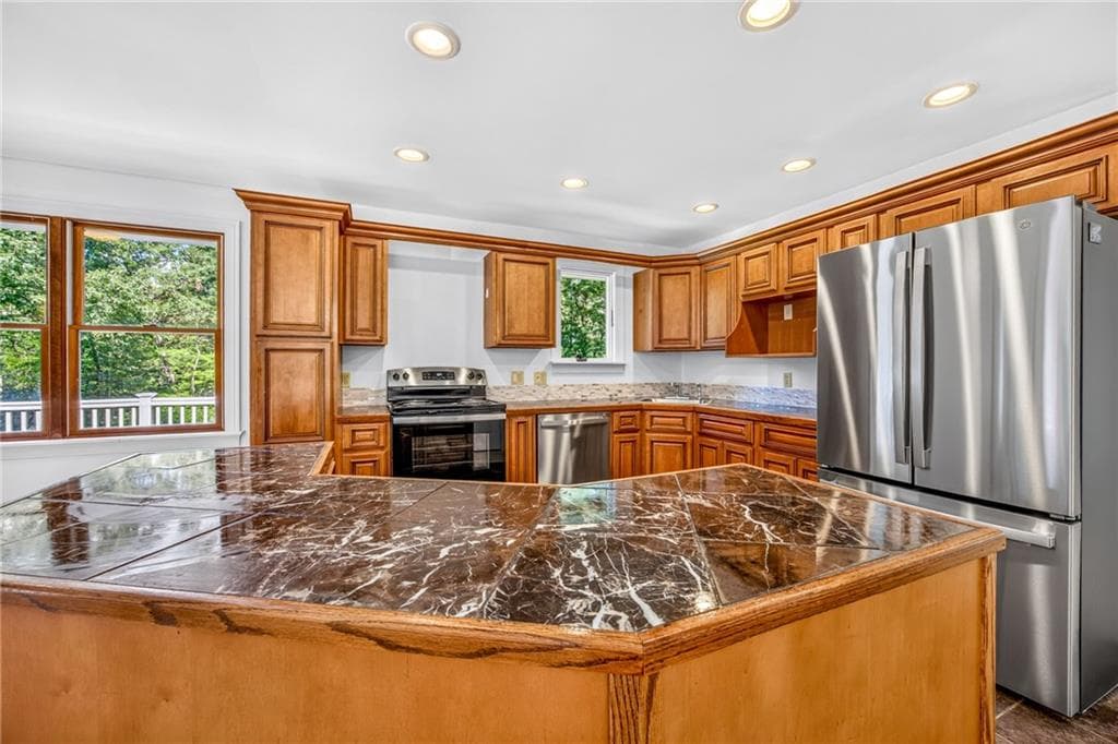 Single Family Residence at 128 Botka Drive, Charlestown, photo 9 of 43