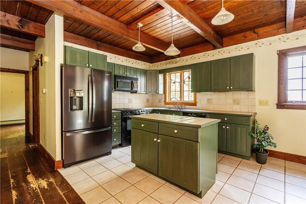 Single Family Residence at 755 Sherman Farm Road, Burrillville, photo 7 of 24
