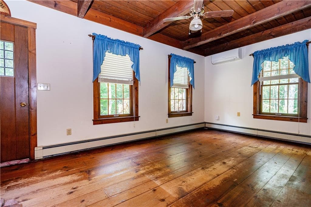 Single Family Residence at 755 Sherman Farm Road, Burrillville, photo 9 of 24