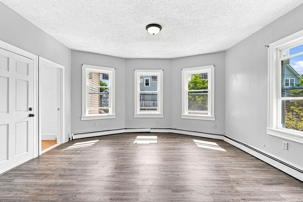 Multi Family at 61 Glenham Street, Providence, photo 27 of 50