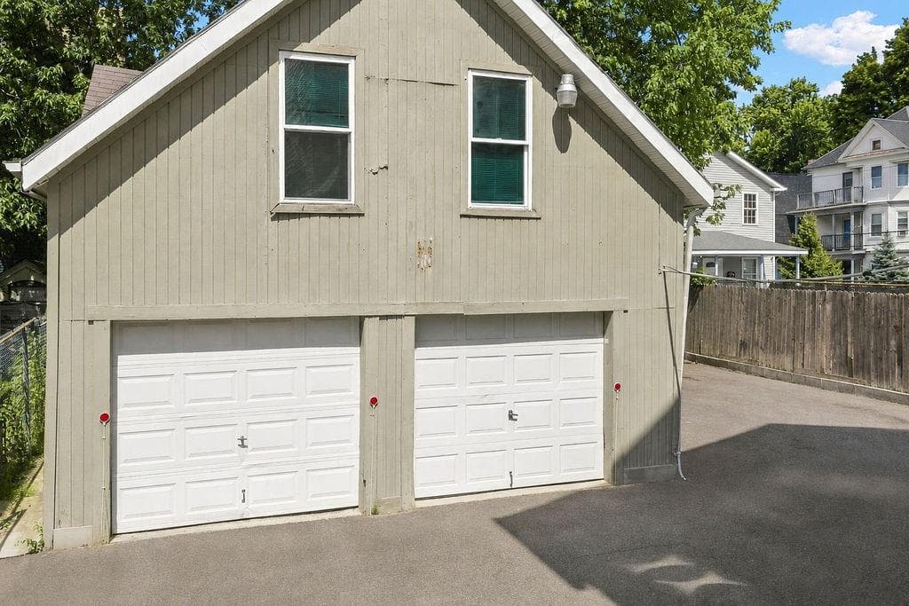 Multi Family at 61 Glenham Street, Providence, photo 7 of 50