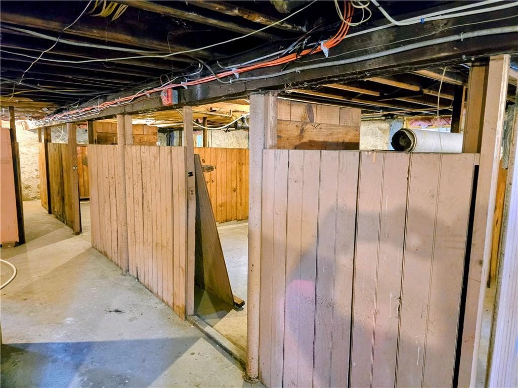 Multi Family at 668 Grove Street, Woonsocket, photo 12 of 13
