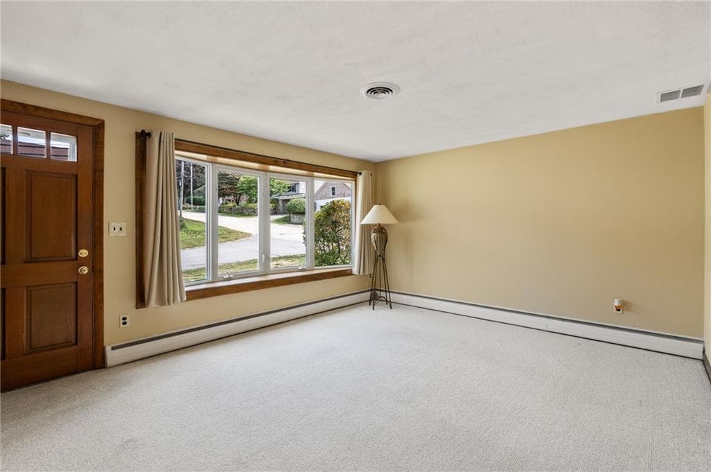 Single Family Residence at 8 Benelli Street, Woonsocket, photo 6 of 36