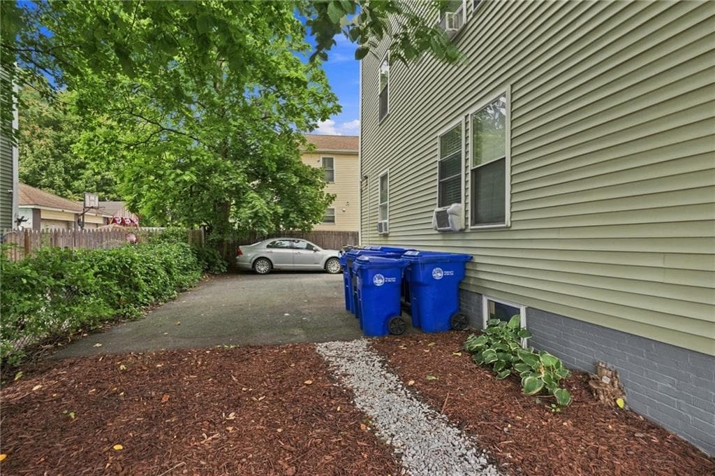 Multi Family at 419 421 Orms Street, Providence, photo 5 of 50