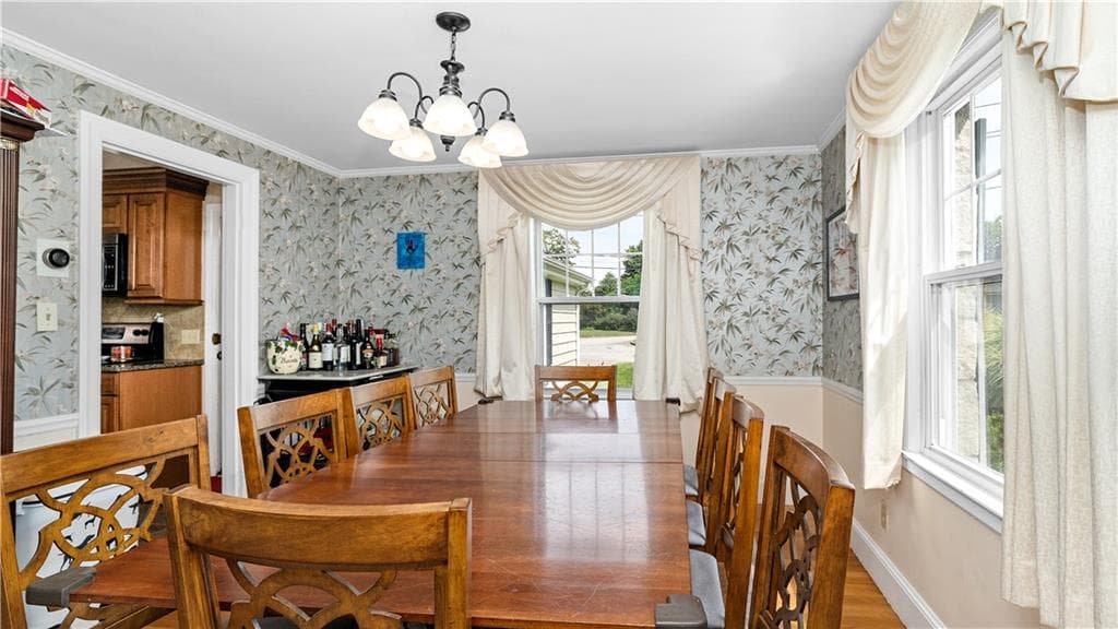 Single Family Residence at 27 Merry Mount Drive, Warwick, photo 6 of 31