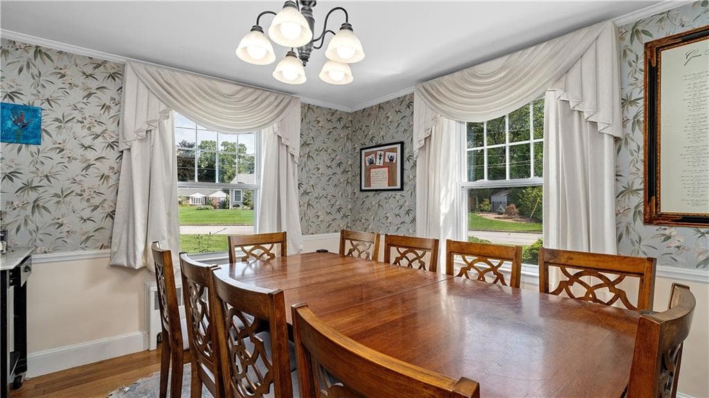 Single Family Residence at 27 Merry Mount Drive, Warwick, photo 7 of 31