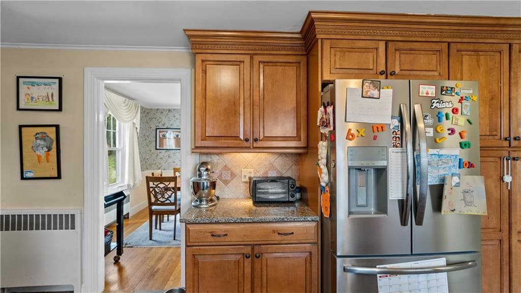 Single Family Residence at 27 Merry Mount Drive, Warwick, photo 9 of 31