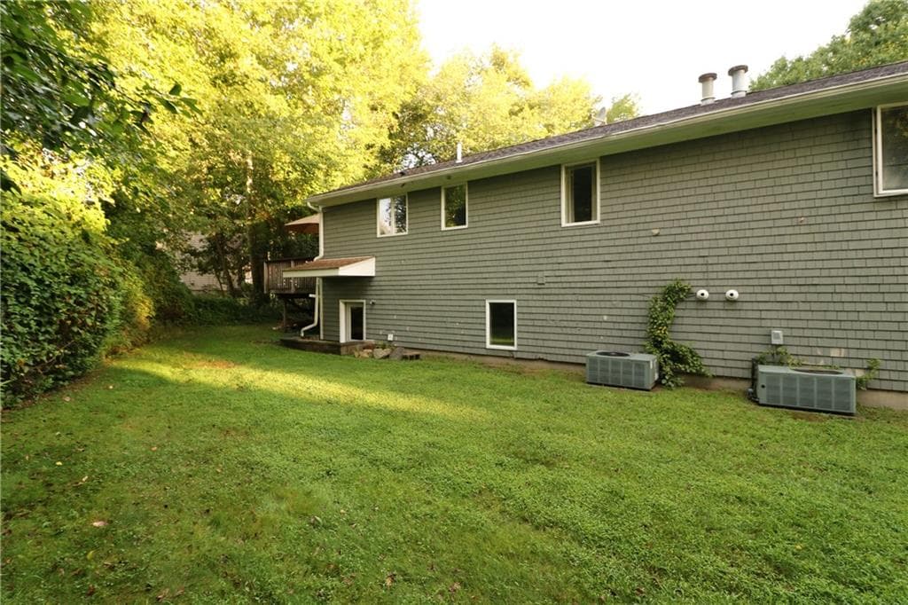 Multi Family at 17 Clara Lane, Narragansett, photo 42 of 43