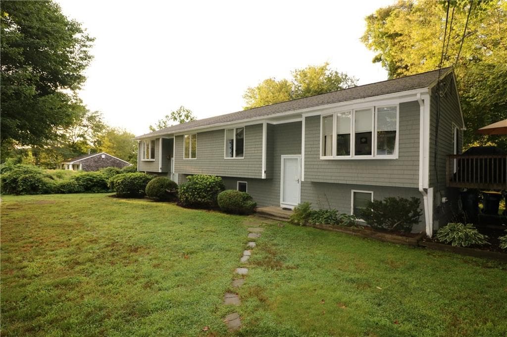Multi Family at 17 Clara Lane, Narragansett, photo 41 of 43