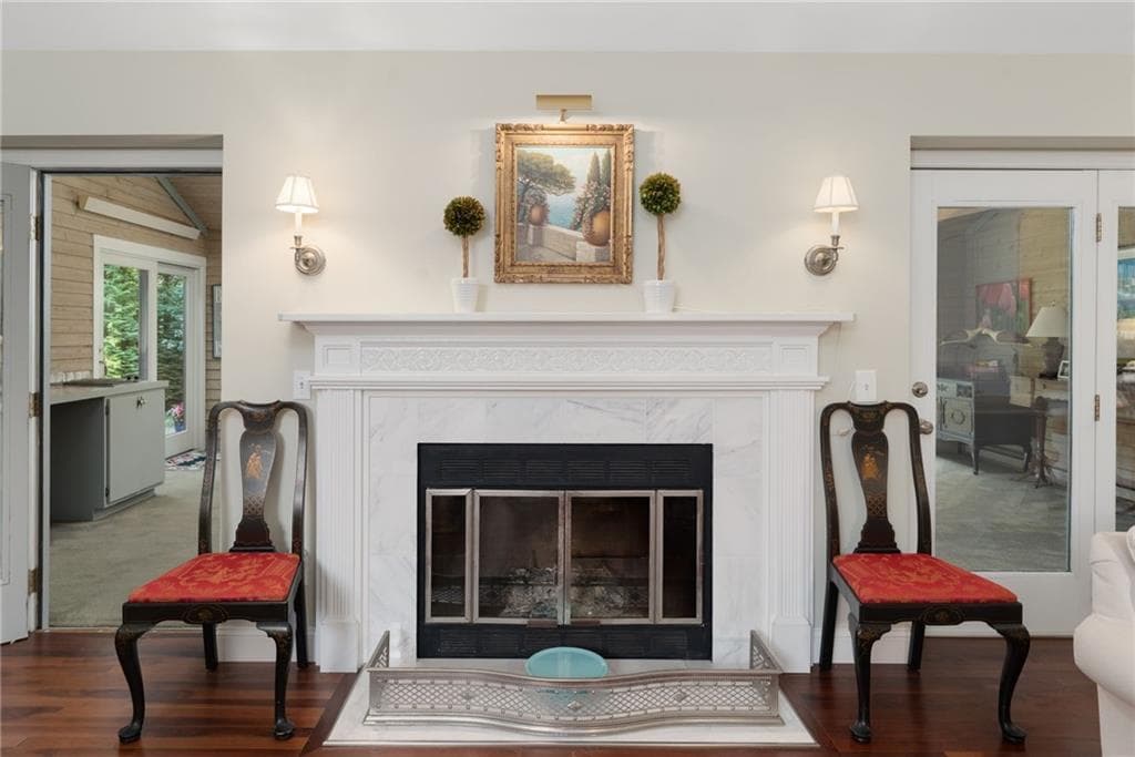 Condominium at 118 Pine Glen Drive Drive, East Greenwich, photo 9 of 22