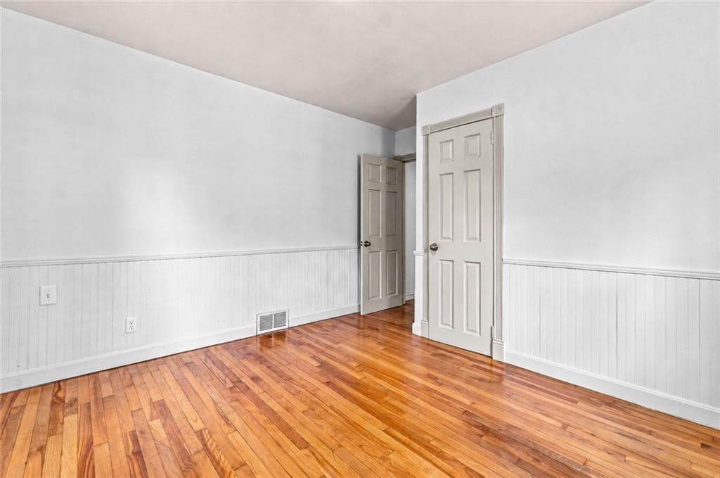 Single Family Residence at 435 Auburn Street, Cranston, photo 10 of 23