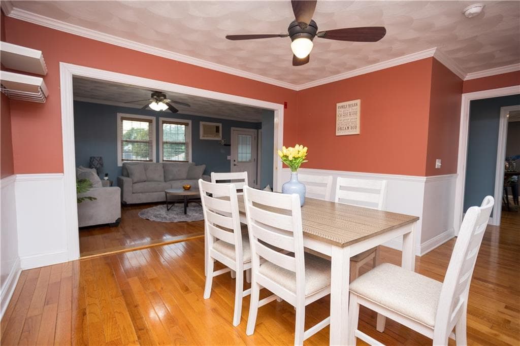 Condominium at 2799 Pawtucket Avenue, East Providence, photo 14 of 26