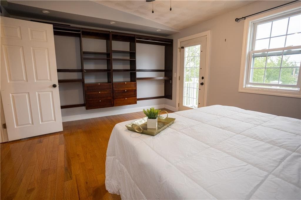 Condominium at 2799 Pawtucket Avenue, East Providence, photo 19 of 26