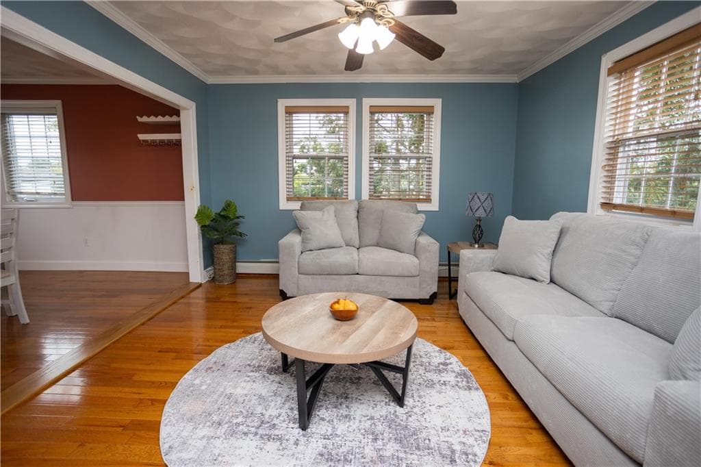Condominium at 2799 Pawtucket Avenue, East Providence, photo 4 of 26