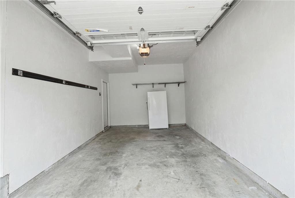 Condominium at 1 Jupiter Lane UNIT D, Richmond, photo 32 of 50