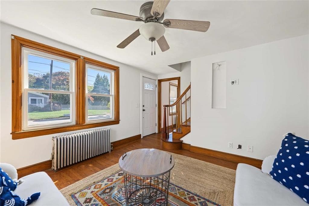 Single Family Residence at 18 Townsend Drive, Barrington, photo 7 of 30