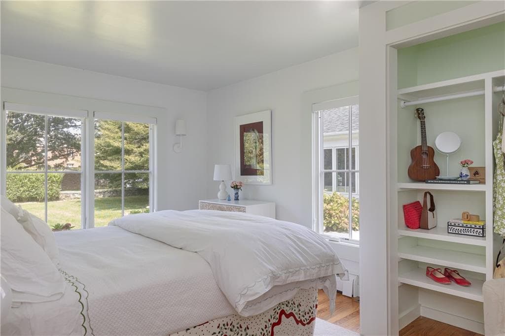 Single Family Residence at 124 Harrison Avenue, Newport, photo 24 of 39