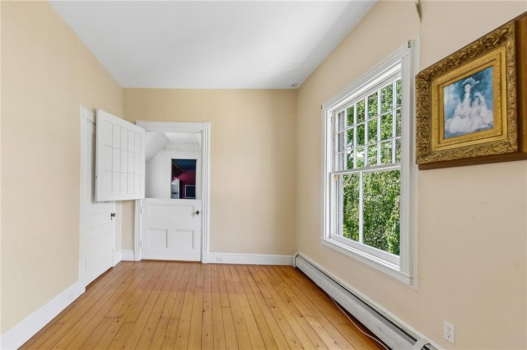 Single Family Residence at 25 Wildfield Farm Road, Narragansett, photo 27 of 50