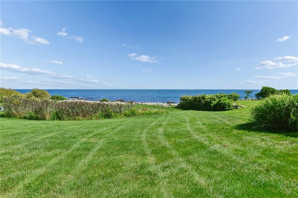 Single Family Residence at 25 Wildfield Farm Road, Narragansett, photo 46 of 50