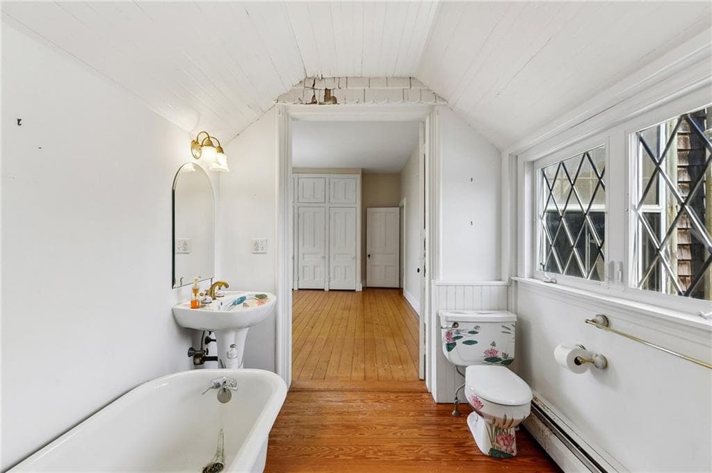 Single Family Residence at 25 Wildfield Farm Road, Narragansett, photo 30 of 50