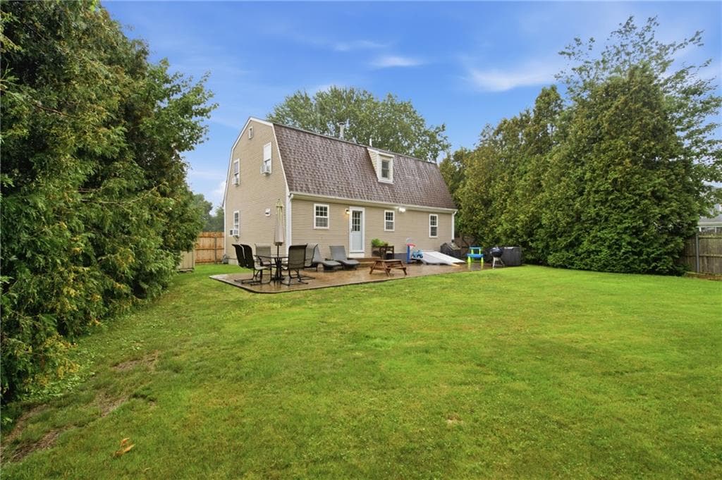 Single Family Residence at 9 Mallory Court, Bristol, photo 29 of 32