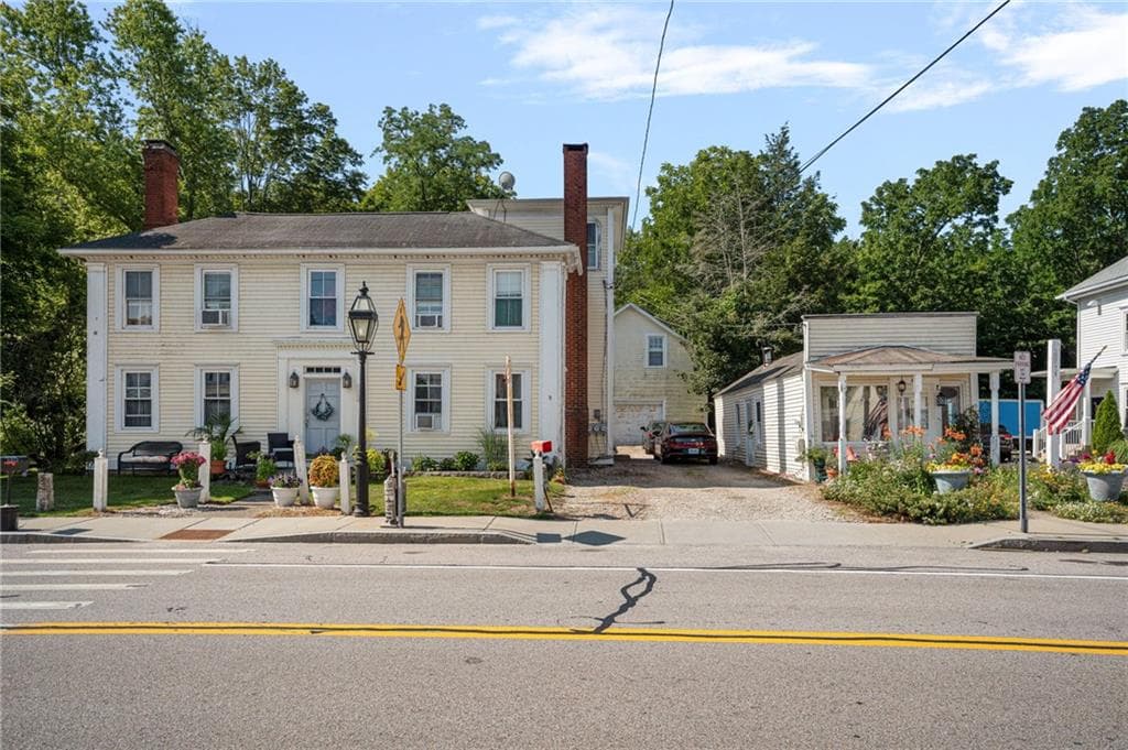 Multi Family at 172 174 Danielson Pike, Scituate, photo 2 of 31