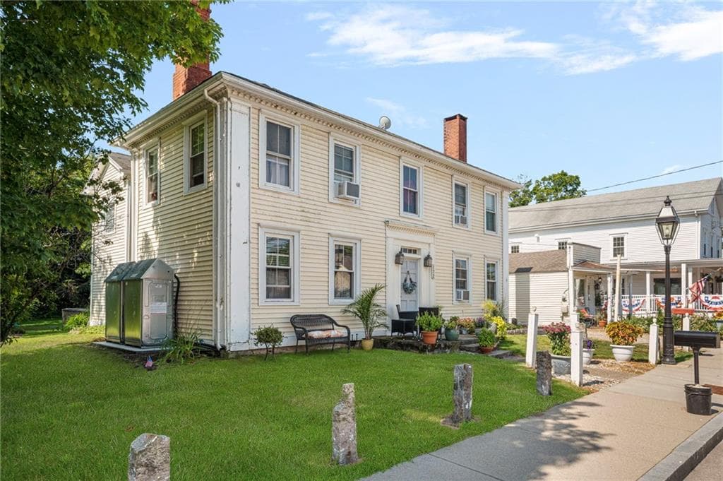 Multi Family at 172 174 Danielson Pike, Scituate, photo 4 of 31