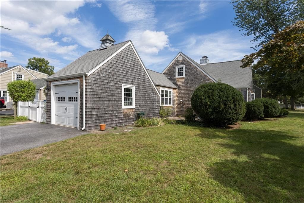 Single Family Residence at 499 Squantum Drive, Warwick, photo 41 of 42