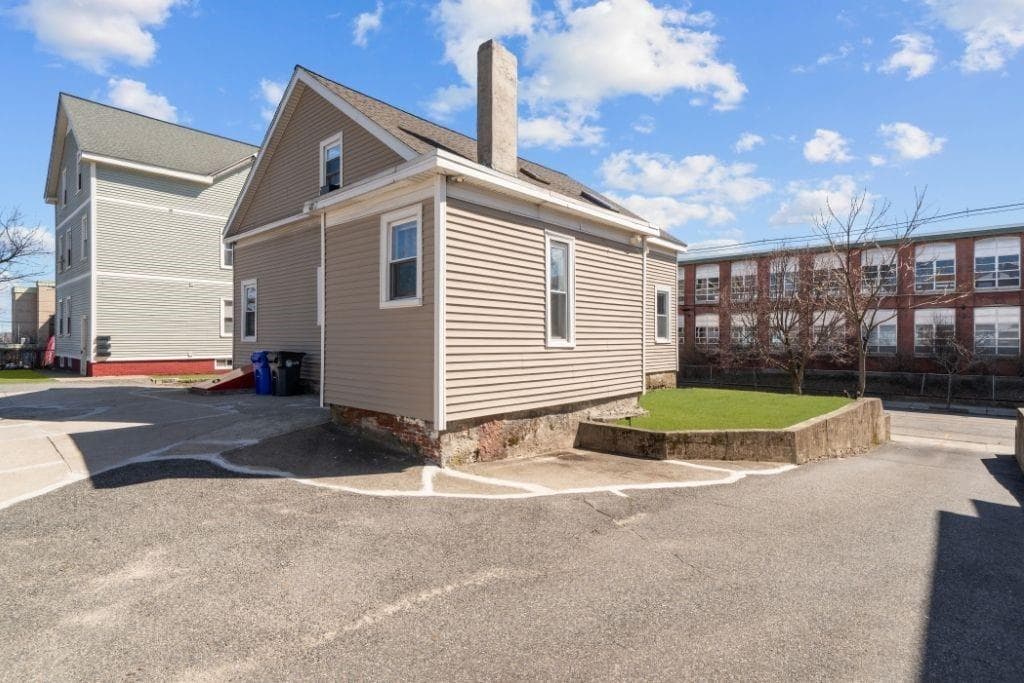 Single Family Residence at Single Family Residence, Providence, photo 21 of 25
