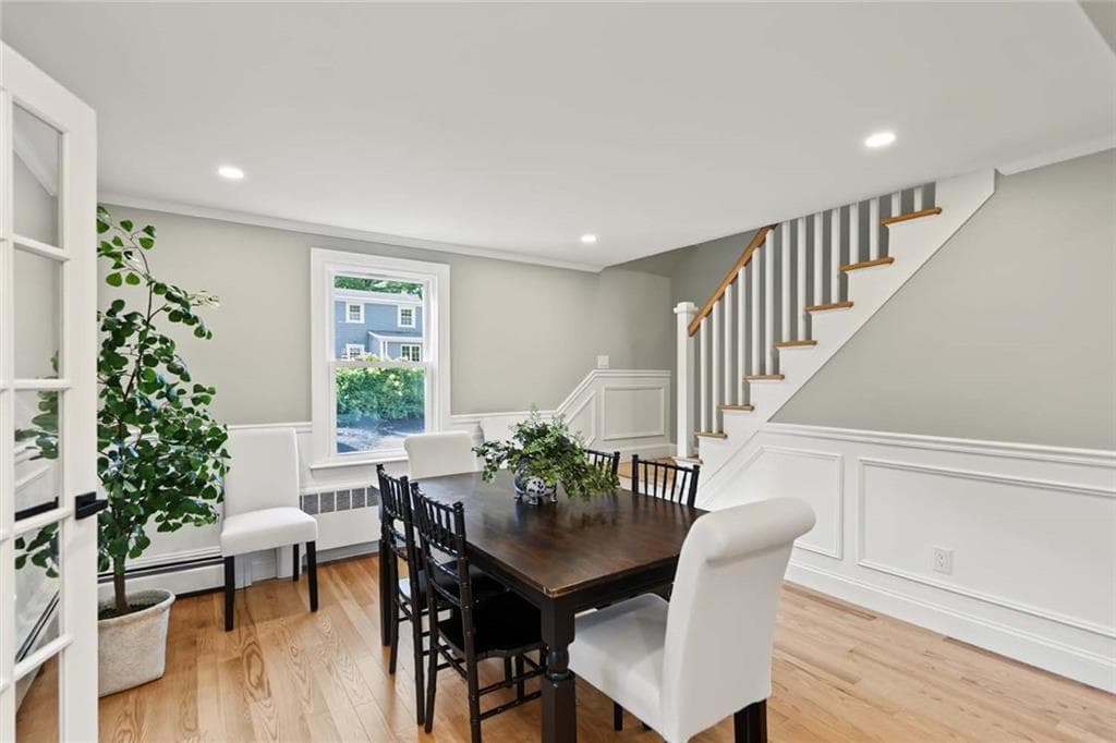 Single Family Residence at 8 Pine Cone Drive, Barrington, photo 17 of 39