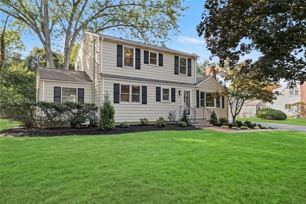 8 Pine Cone Drive