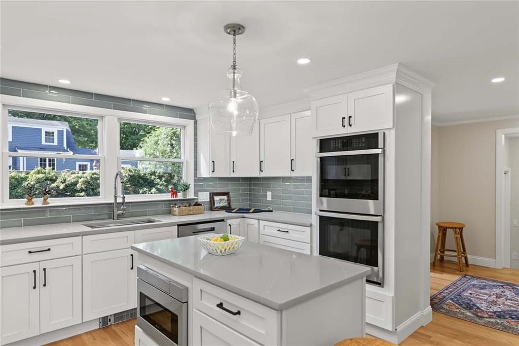 Single Family Residence at 8 Pine Cone Drive, Barrington, photo 10 of 39