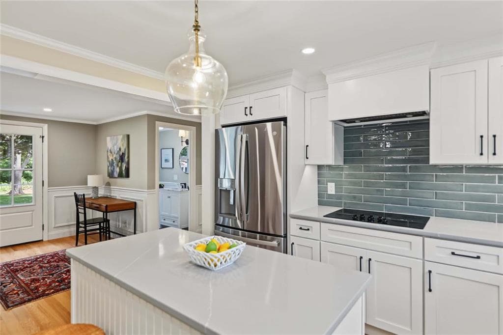 Single Family Residence at 8 Pine Cone Drive, Barrington, photo 11 of 39