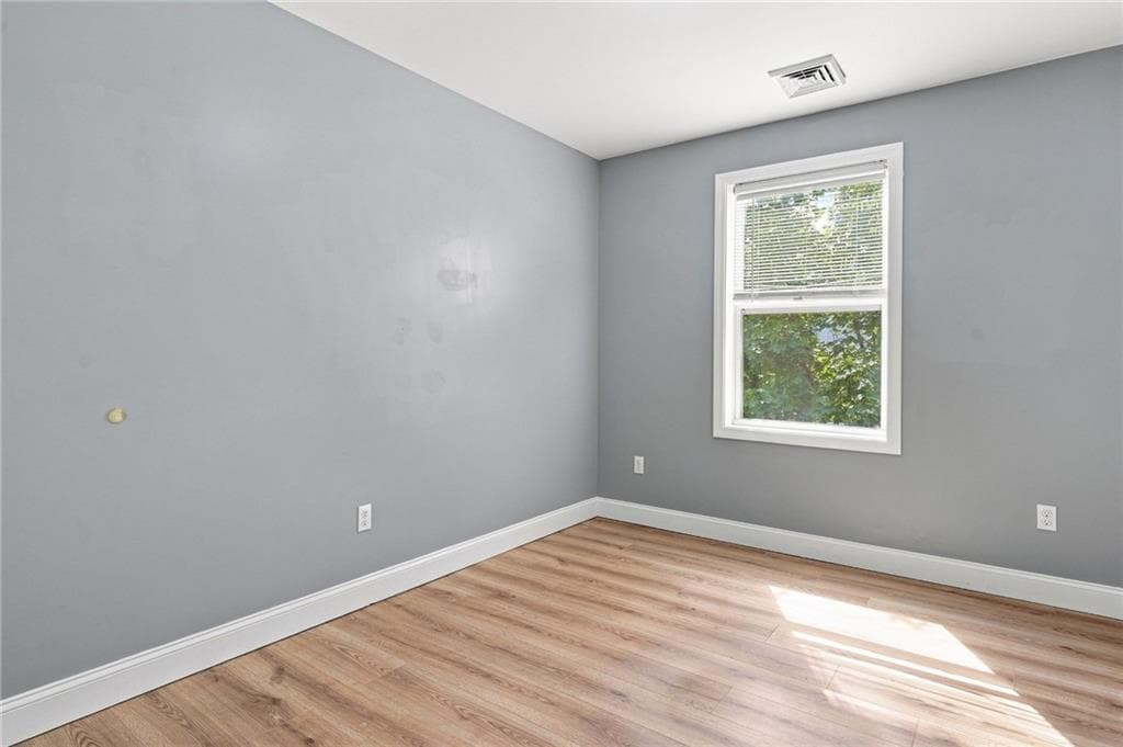 Single Family Residence at 91 Niagara Street, Providence, photo 22 of 30