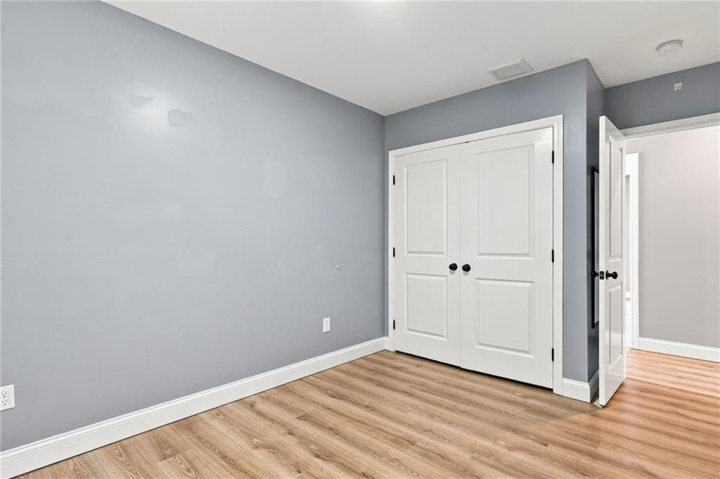 Single Family Residence at 91 Niagara Street, Providence, photo 18 of 30