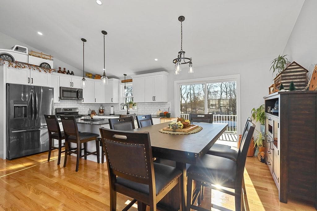 Single Family Residence at 162 Bertenshaw Road, Woonsocket, photo 11 of 31