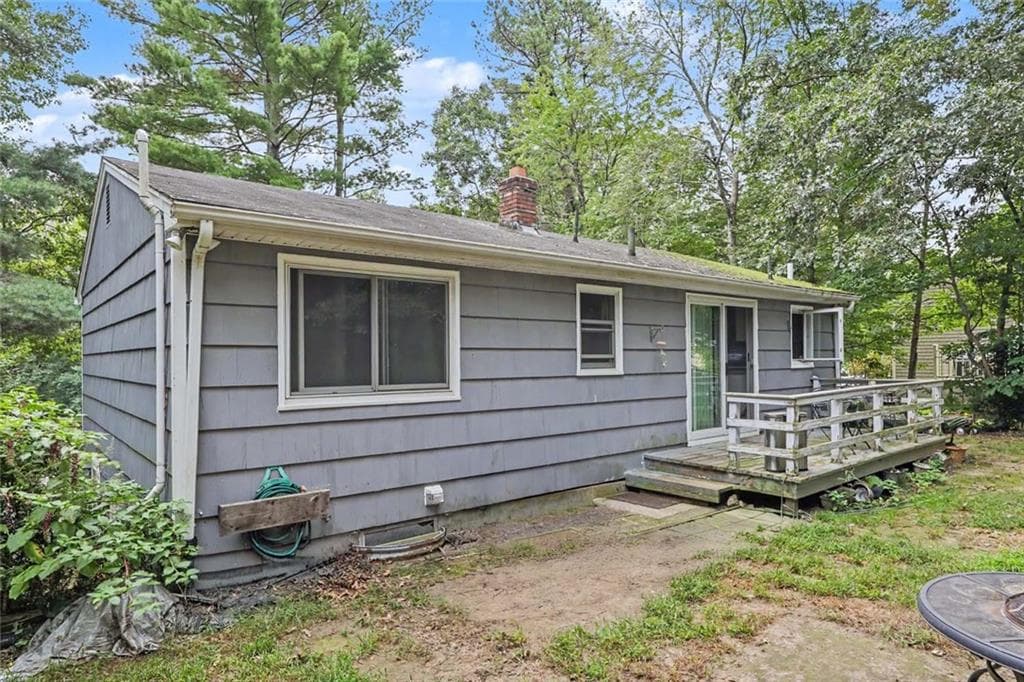 Single Family Residence at 33 Evergreen Drive, Exeter, photo 32 of 36
