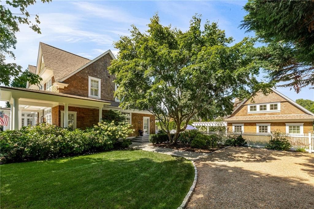 Single Family Residence at 100 Longfellow Road, Jamestown, photo 4 of 50